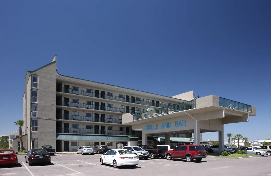 Beachside Resort Hotel-1